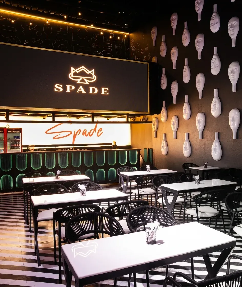 Spade Fine Dining Restaurant in Pondicherry